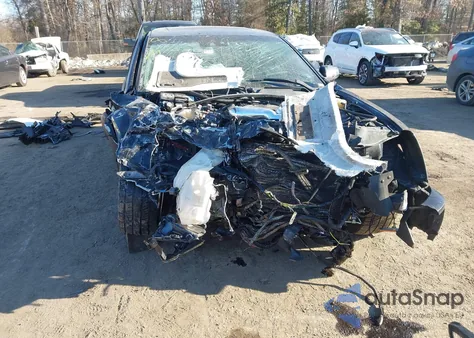 2008 Cadillac Sts-V z USA, uszkodzony, nr VIN 1G6DX67D080101885